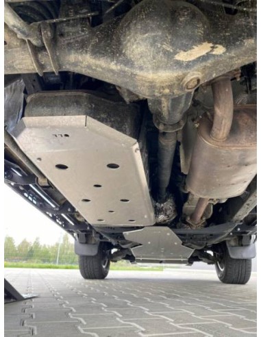 Fuel tank protection Toyota Land Cruiser J12...