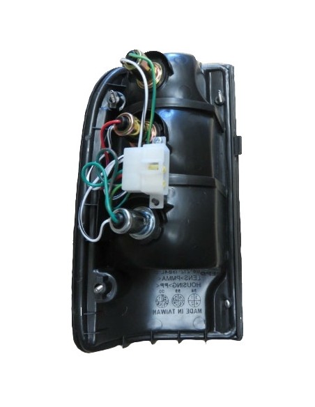 Piloto traseiro esquerdo / direito Toyota Hilux (1997 - 2002) homologado