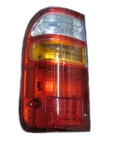 Feu arrière gauche / droit Toyota Hilux (2002 - 2005)