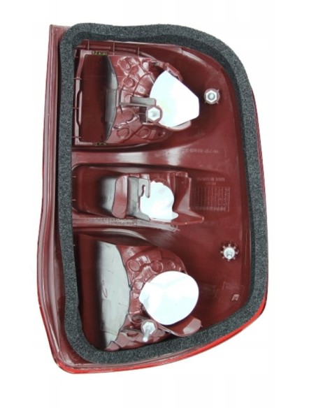 Left / Right rear light for Rav4 II (2004 - 2006)