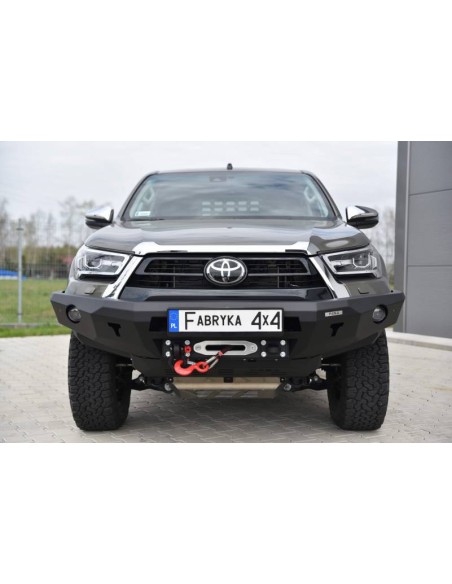 Frontstoßstange aus verstärktem Stahl für den Toyota Hilux Revo (2020 - ) - Fabryka 4x4