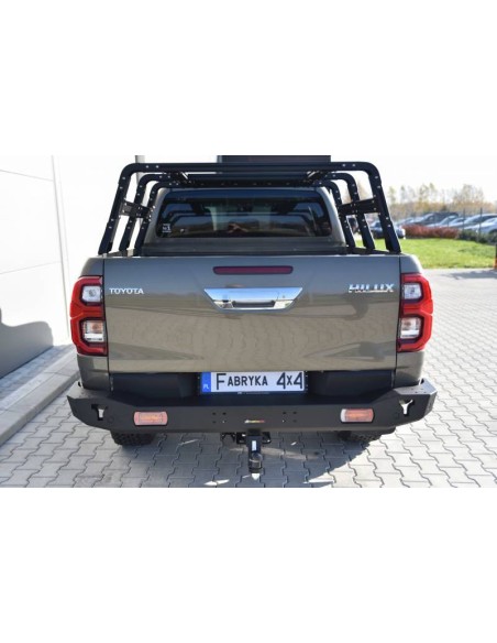 Parachoques trasero corto de acero reforzado con luces LED para Toyota Hilux Revo (2020 -) - Fabryka 4x4