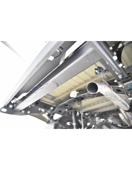 Parachoques arrière en acier renforcé standard Toyota Hilux Revo (2020 - ) - Fabryka 4x4