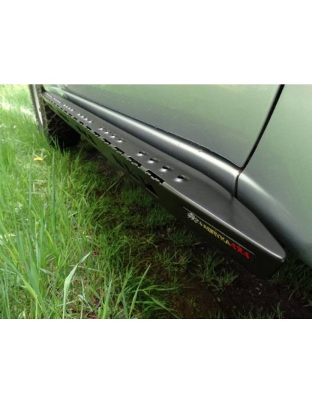 Estriberas o taloneras reforzadas Mitsubishi Montero / pajero III (3 puertas) - Fabryka 4x4