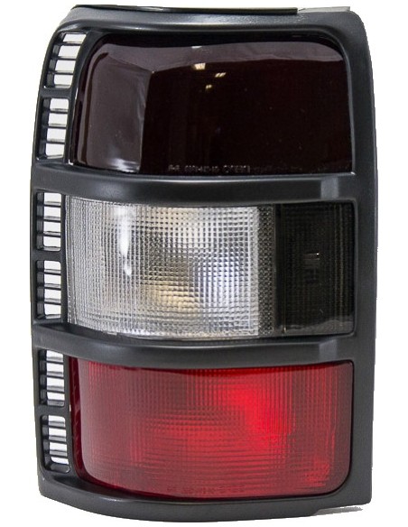 Feu arrière Mitsubishi Montero V20 / 40 (1990 - 1998)