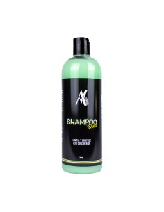 Shampoo mit Wachs zur Autowäsche