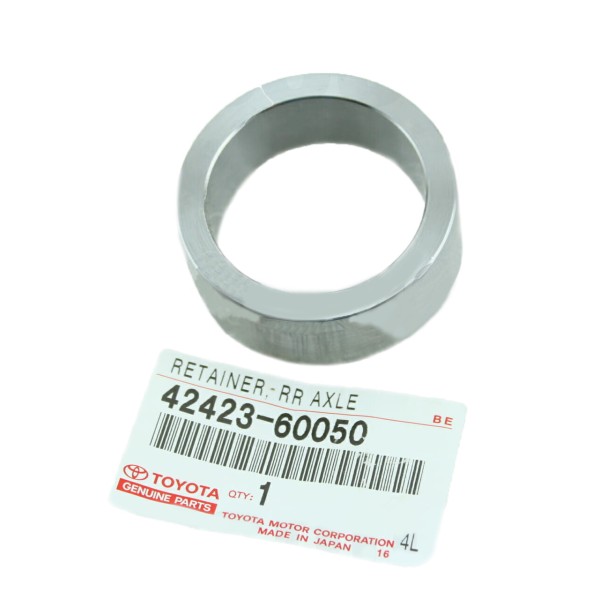 Rear hub bearing retainer J12 / 15 / FJ Cruiser...