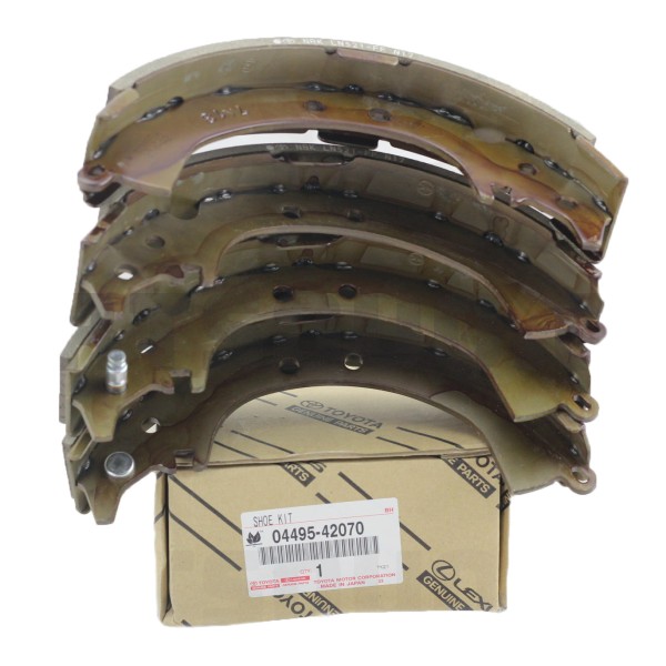 Kit of 4 rear handbrake brake shoes for Toyota...