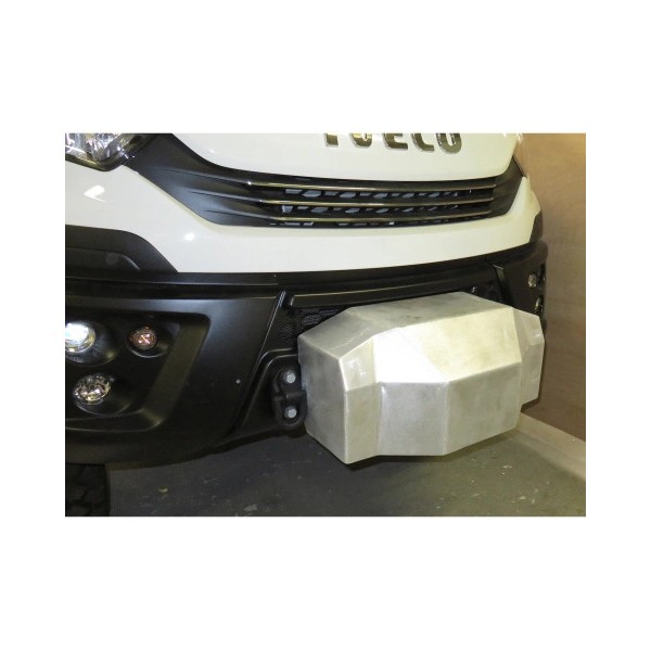 Aluminum protective cover for winch Iveco Daily...