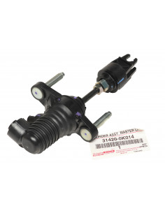 Clutch master cylinder for Toyota Hilux Vigo (2005 to...