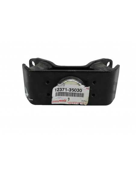 Silentblock or manual gearbox support for J7 (2LT, pre-1990) - Original Toyota Land Cruiser