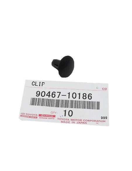Plastic Fender Retainer Clip, For Toyota Land Cruiser J12 / 15 / FJ - Original Toyota Land Cruiser