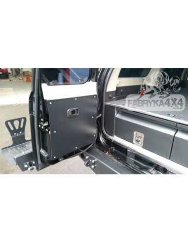 TAPICERIA PUERTA TRASERA NISSAN PATROL Y61 FABRYKA 4X4