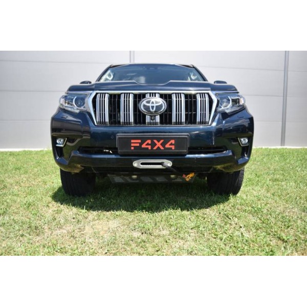 Reinforced winch mount Toyota Land Cruiser J15...