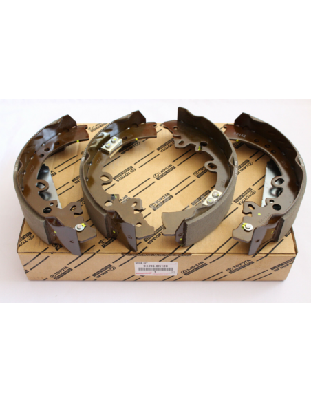 Kit mit 4 hinteren Bremsbelägen für Toyota Hilux Vigo (Modell NSA LN508) - Original Toyota Land Cruiser