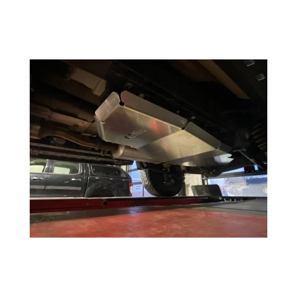 Protezione serbatoio carburante Ford Ranger...