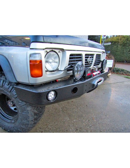 Front bumper with reinforced steel (with headlight holes) for Nissan Patrol GR Y60 - Fabryka 4x4.