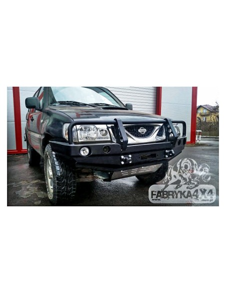Bullbar smontabile paraurti per Nissan Terrano II (2000 - 2006) - Fabryka 4x4