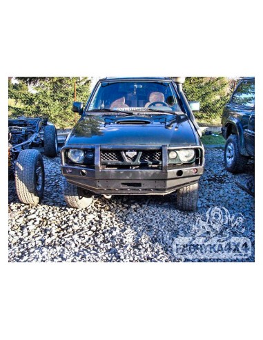Paraurti a barra staccabile Fabryka per Nissan...