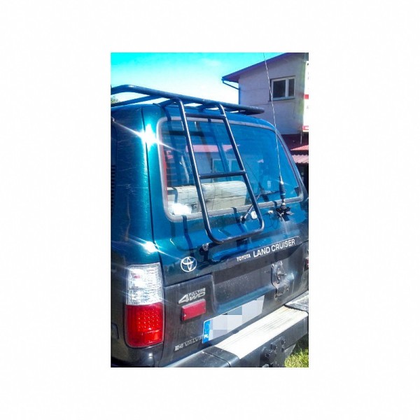 Escada traseira Toyota Land Cruiser J8 -...