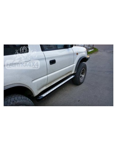 Reinforced side steps or rocker panels J9 (5...