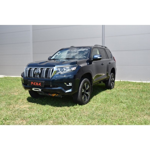 Reinforced winch mount Toyota Land Cruiser J15...