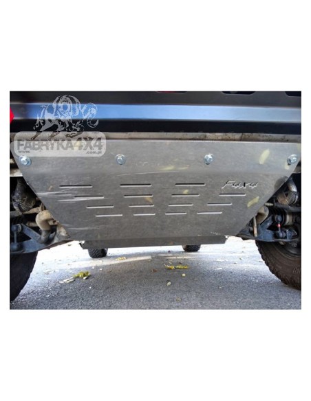 Vorderer Schutz für Mitsubishi V60 (6mm) - Fabryka 4x4