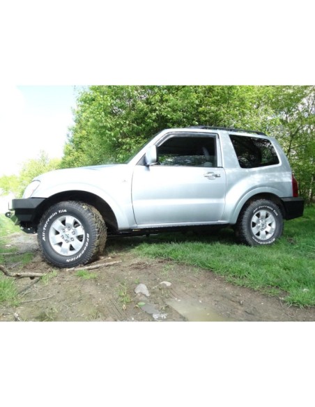 Verstärkte Trittbretter oder Stoßstangen für Mitsubishi Montero / Pajero III (3-Türer) - Fabryka 4x4