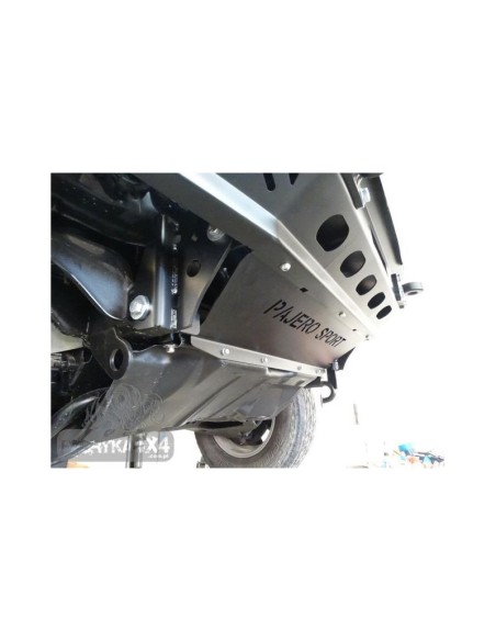 Bouclier avant en acier renforcé pour Mitsubishi Montero Sport (00 - 08) - Fabryka 4x4