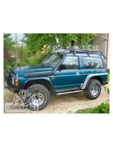 Reinforced side steps or rock sliders for Nissan Patrol GR Y60 (3 doors) - Fabryka 4x4