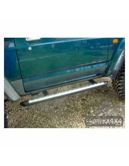 Reinforced side steps or rock sliders for Nissan Patrol GR Y60 (3 doors) - Fabryka 4x4