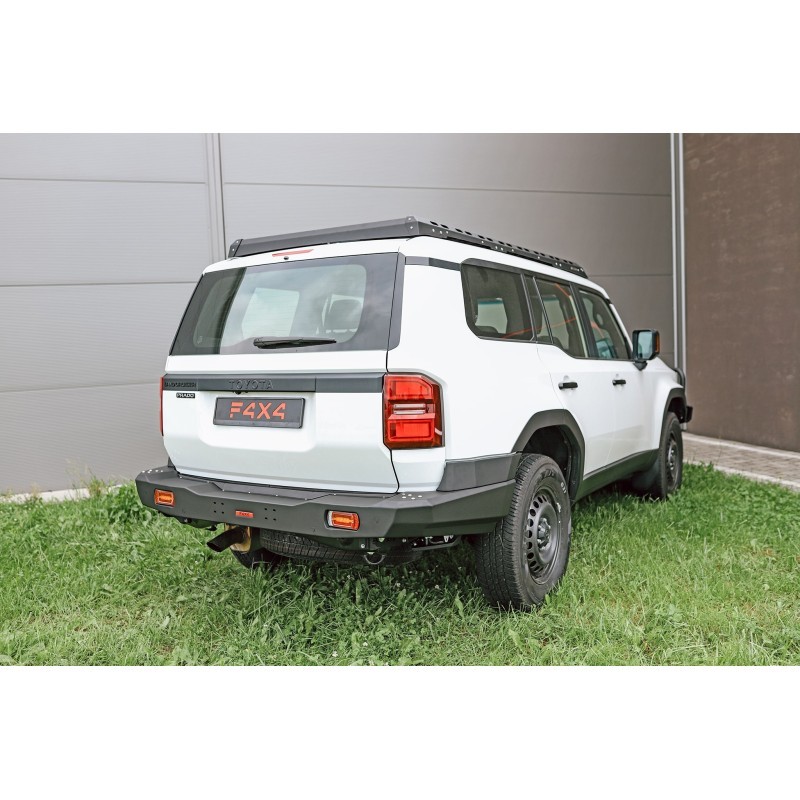 Para-choque traseiro de aço reforçado com luzes LED e barra de reboque para Isuzu D-Max (2020 - ) - Fabryka 4x4