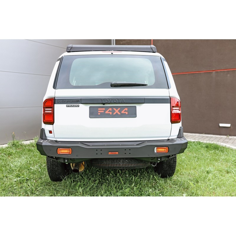 Paraurti posteriore in acciaio rinforzato con luci a LED e gancio traino per Isuzu D-Max (2020 - ) - Fabryka 4x4