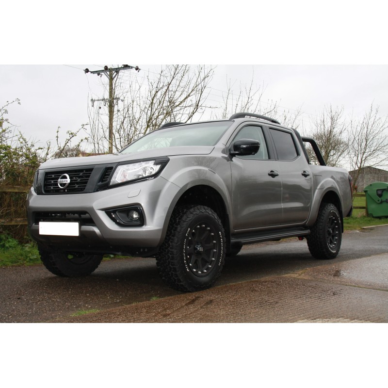 Kit di sospensioni completo rinforzato +40mm per Nissan Navara D23 (2015 - Presente) - PEDDERS