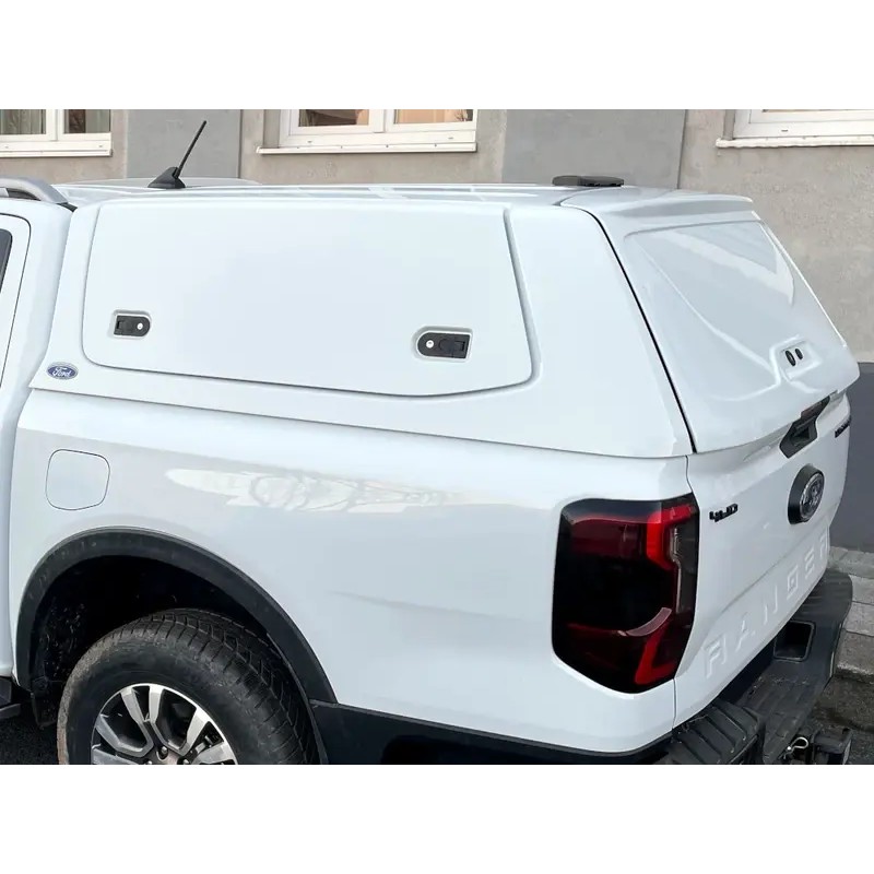Copia del Hardtop Reforzado Aeroklas comercial en ABS sin ventanas laterales para Ford Ranger PX4 / P703 (doble cabina) (2023 -