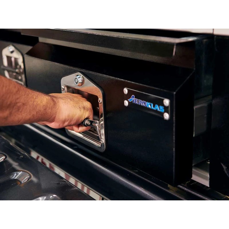 Caisson renforcé Aeroklas pour Toyota Hilux Revo (Double Cabine) (2023 - )