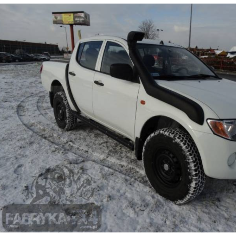 Estriberas o taloneras reforzadas Mitsubishi L200 (2005 - 2010) - Fabryka 4x4