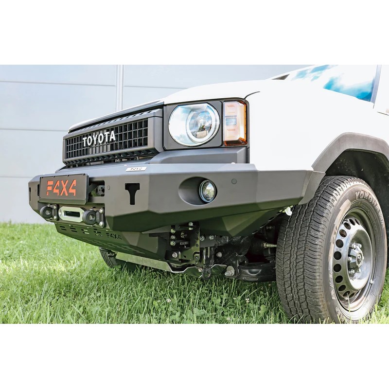 Parachoque dianteiro de aço reforçado para Toyota Land Cruiser J250 (2024 -) - Fabryka 4x4