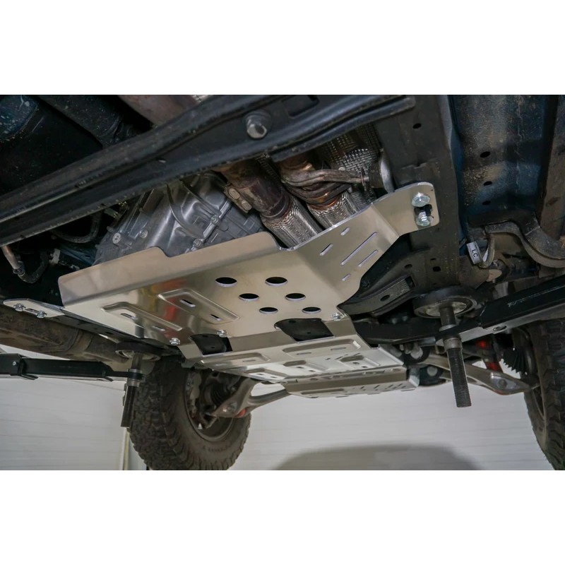 Protección caja transfer de 6mm para Ford Ranger Raptor V6 3.0 (2023-) - Fabryka 4x4