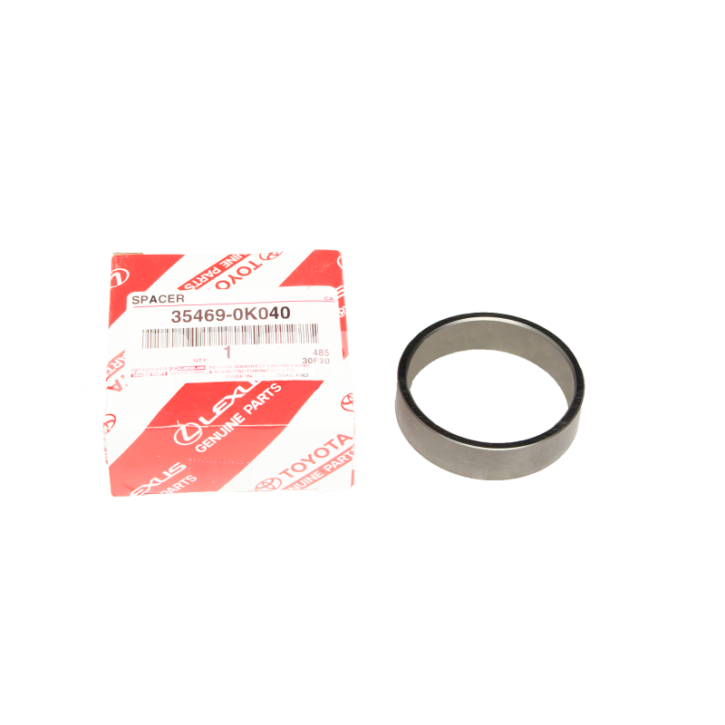 Espaciador del eje de salida, de la caja de cambios manual (6 velocidades) para Toyota Hilux Revo - Original Toyota Land Cruiser