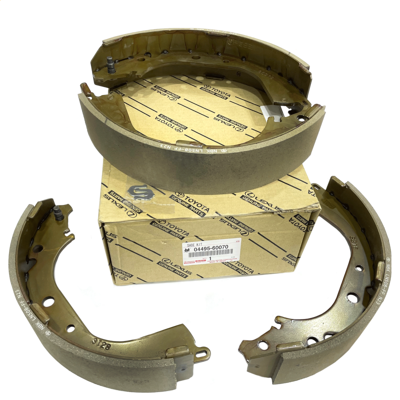 Kit mit 4 hinteren Bremsbacken (Marke NBK LN508) für Toyota Land Cruiser J7 (HZJ71/74/78/79) - Original Toyota Land Cruiser