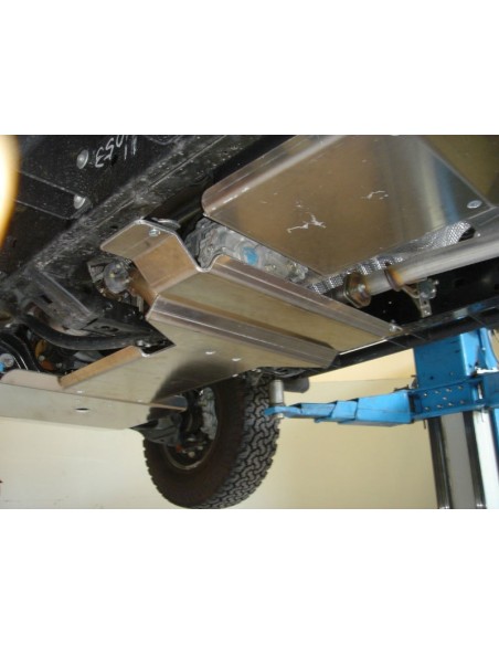 PROTECCION CAJA CAMBIO Y TRANSFER J-95