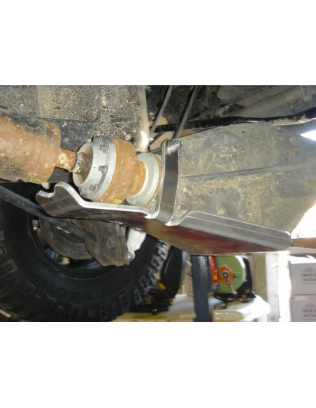 PROTECCION TRASERA JEEP JK
