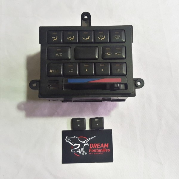 BOTONERA CENTRAL, BOTON "CUADRADO" J-8